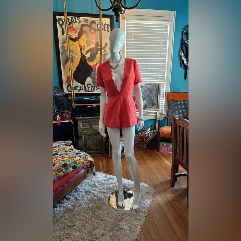 🧡 Scalloped Romper 🧡 - Picture 2 of 7